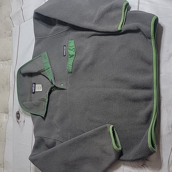 Vintage Pataginia Synchilla Mens Small Gray Quarter Button Pull Over Warm Winter